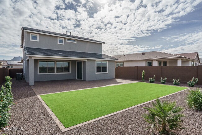 Building Photo - 9036 S 169th Dr