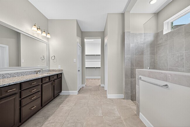 Building Photo - 302 Pure Parsley Path