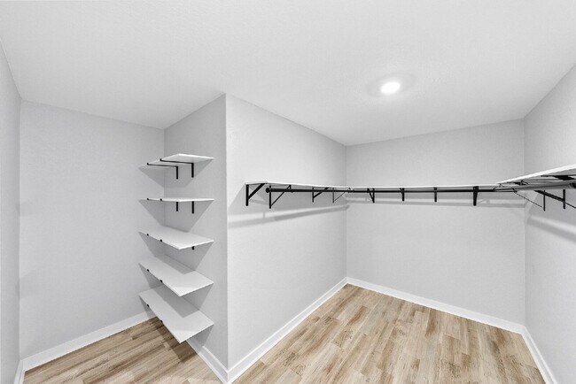 Building Photo - 4 Bedroom Corner Lot Rental with Spacious ...