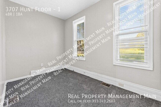 Building Photo - 3707 Hunt St