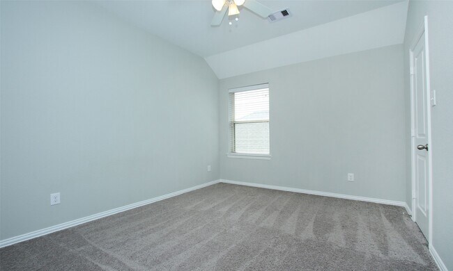 Building Photo - 177 Emory Birch