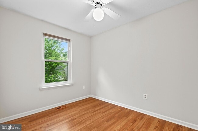 Building Photo - 7 Bertram Blvd