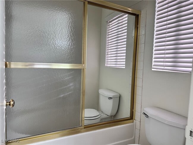 Building Photo - 9640 Swan Bay Dr