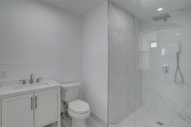 Building Photo - 1801 N 54th Ave