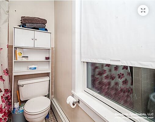 Building Photo - 94 W Cedar St