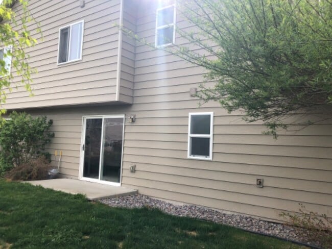 Building Photo - 60 Dayspring Loop