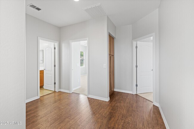 Building Photo - 4280 N Verrado Way