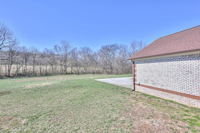 Building Photo - 1059 S Cross Bridges Rd