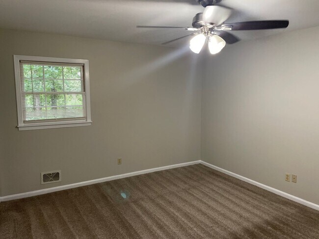 Building Photo - Home For Rent - Brookwood Forest