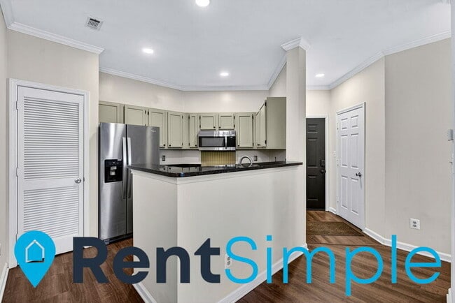 Building Photo - 4408 Helmsford Ln