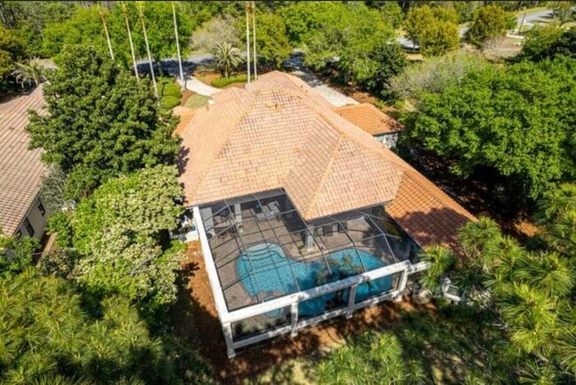 Building Photo - 357 Kelly Plantation Dr