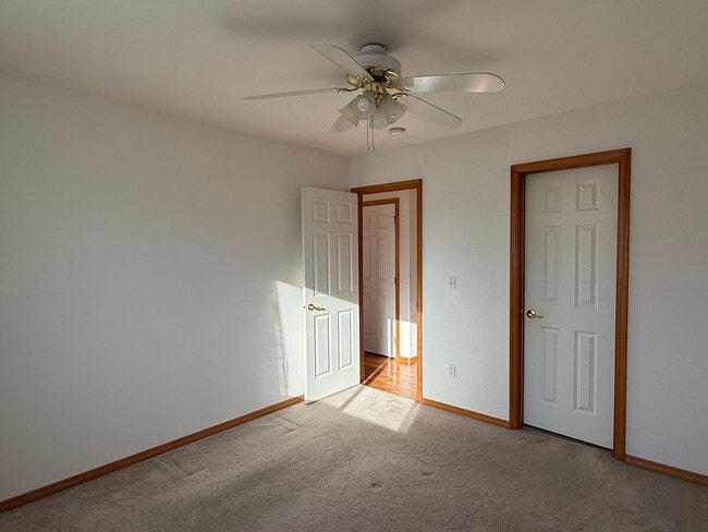 Building Photo - Private 4BD/3BTH Home on Quiet Drive | Lake Stevens Mission Ridge Community