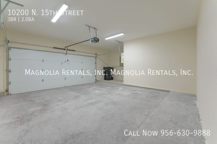 Building Photo - 10200 N 15th St