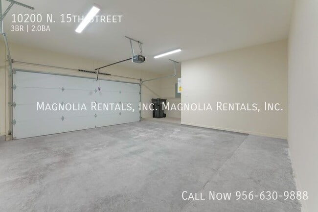 Building Photo - 10200 N 15th St