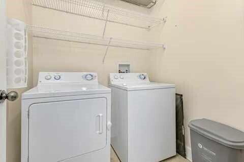 Building Photo - 6441 Borasco Dr