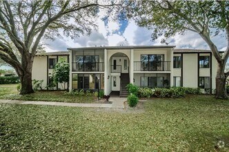 Building Photo - Remodeled 2BD/2BTH Condo Palm Harbor Condo...