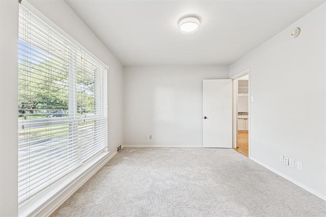 Building Photo - 5834 Melshire Dr