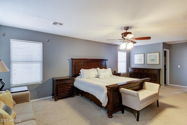 Building Photo - Fantastic Chandler Home!