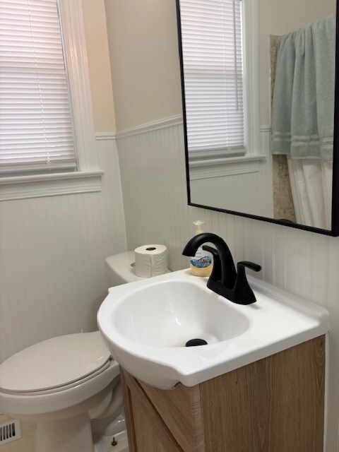 Building Photo - 1014 Ousleydale Rd