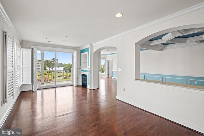 Building Photo - 4700 Water Park Dr