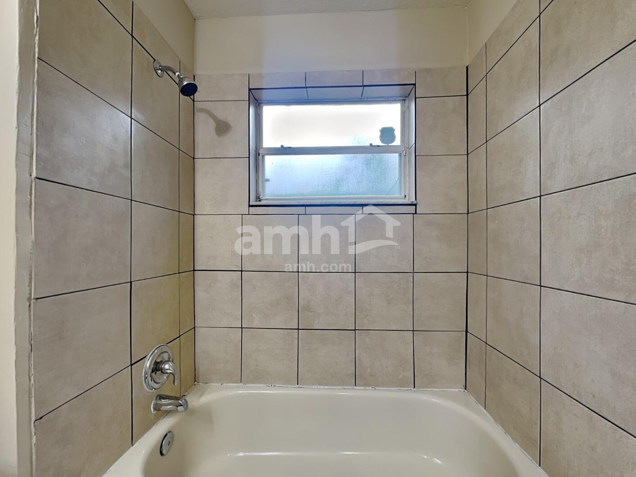 Building Photo - 1127 Dunbridge St