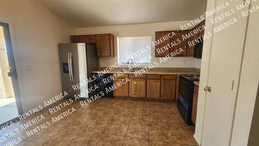 Building Photo - 23804 N High Dunes Dr