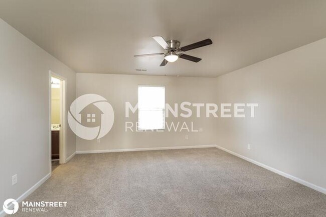 Building Photo - 3015 Bittersweet Rd NW