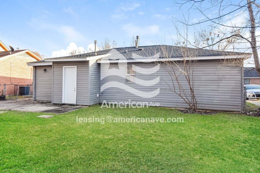 Building Photo - 4509 Hurlston Dr