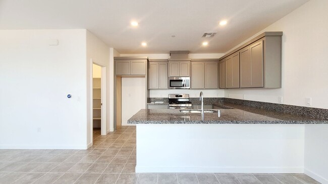 Building Photo - Beautiful Brand New Construction / Single ...