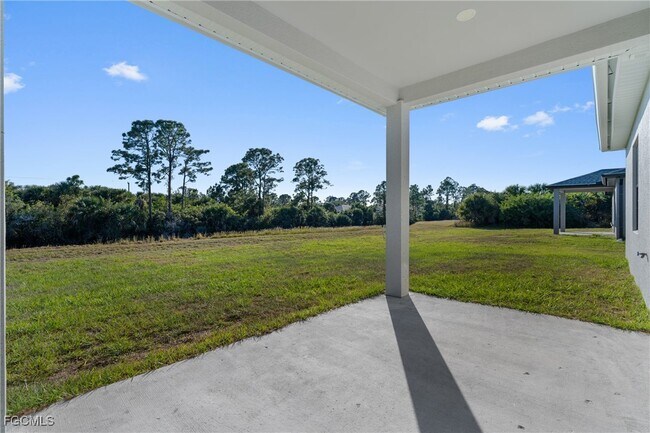 Building Photo - 1134 Cummings St E