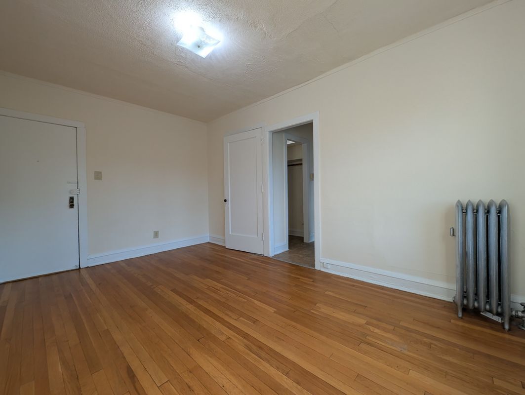 Building Photo - 2700 N Spaulding Ave
