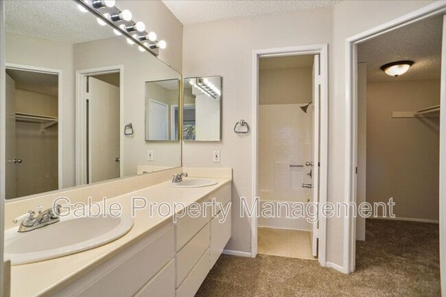 Building Photo - 23835 Del Monte Dr.