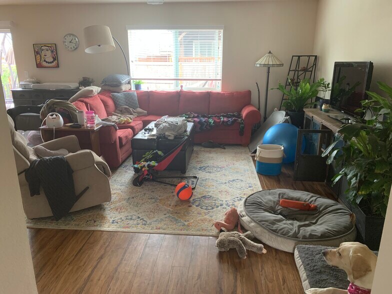 Building Photo - 13016 NE 115th St