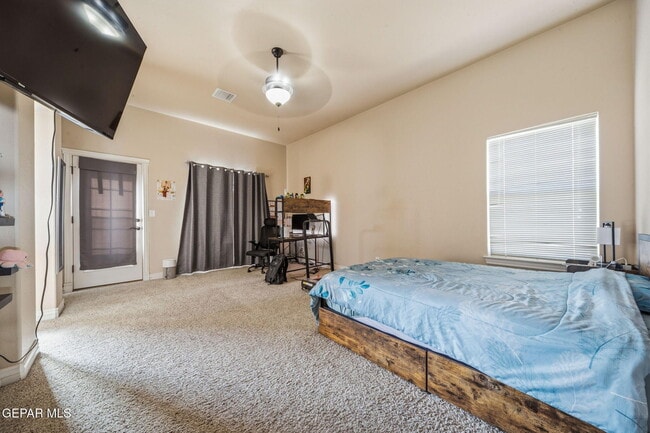 Building Photo - 3645 Almond Beach Dr