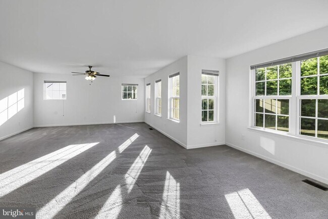 Building Photo - 40560 Aldie Springs Dr