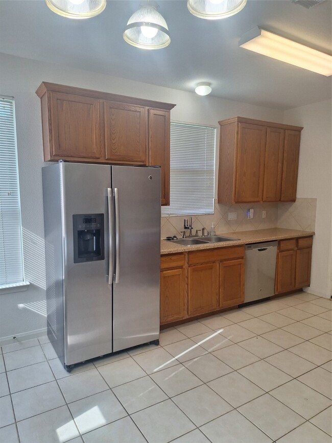 Building Photo - 153 Snug Harbor Dr