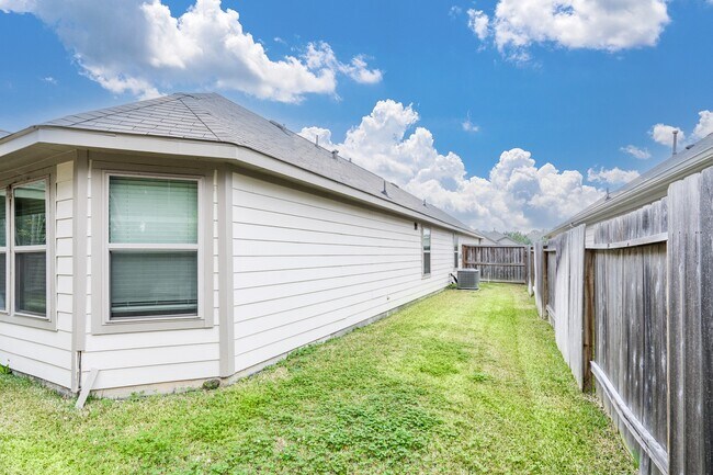 Building Photo - 17568 Rosewood Manor Ln