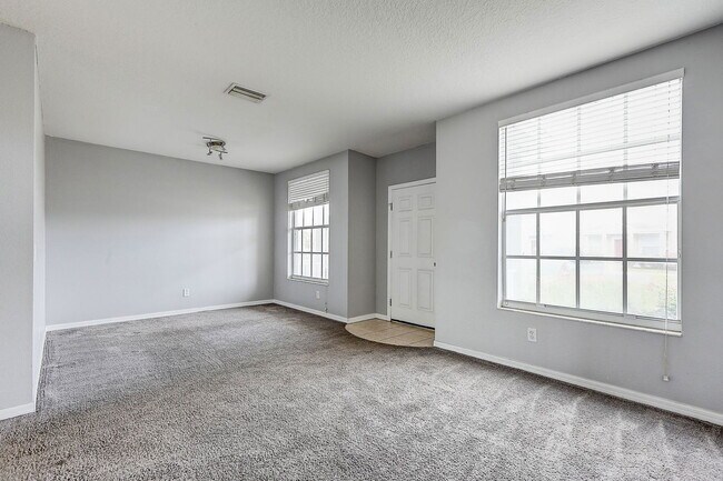 Building Photo - 3432 Broken Bow Dr