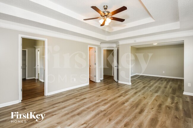 Building Photo - 169 Freedom Dr