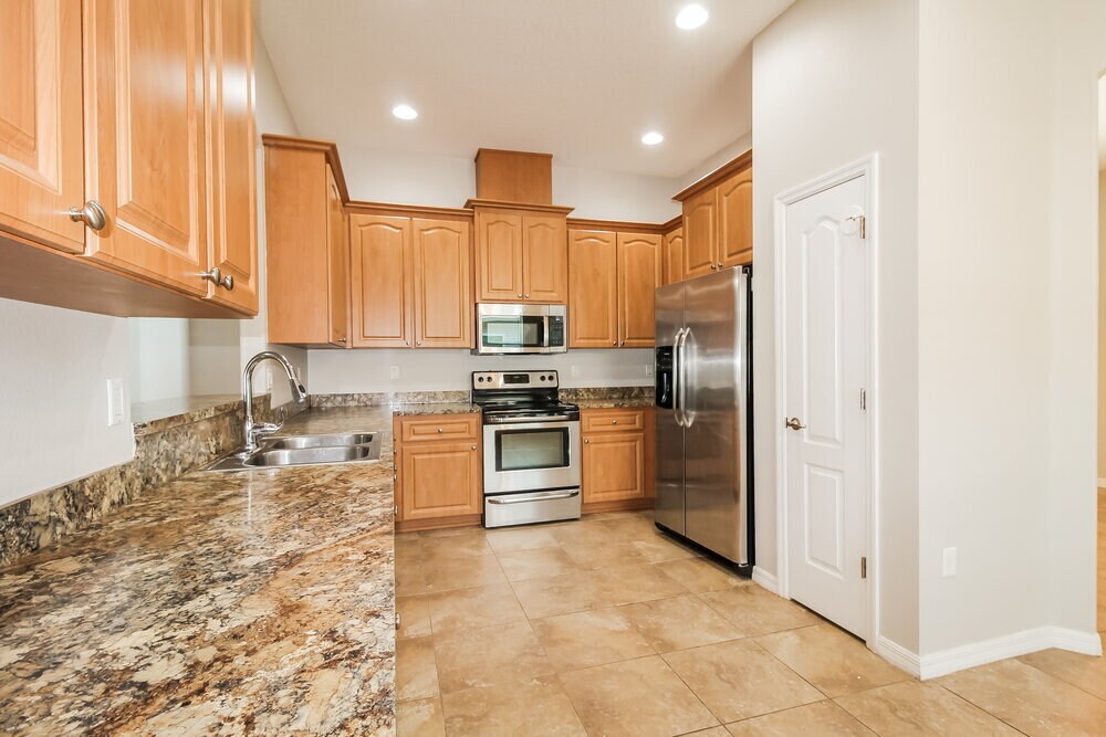Building Photo - 4323 Sand Ridge Blvd