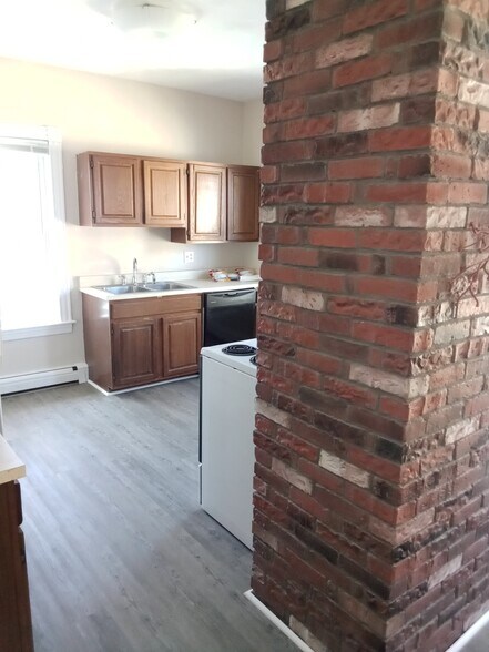 Kitchen - 23 Ogden St