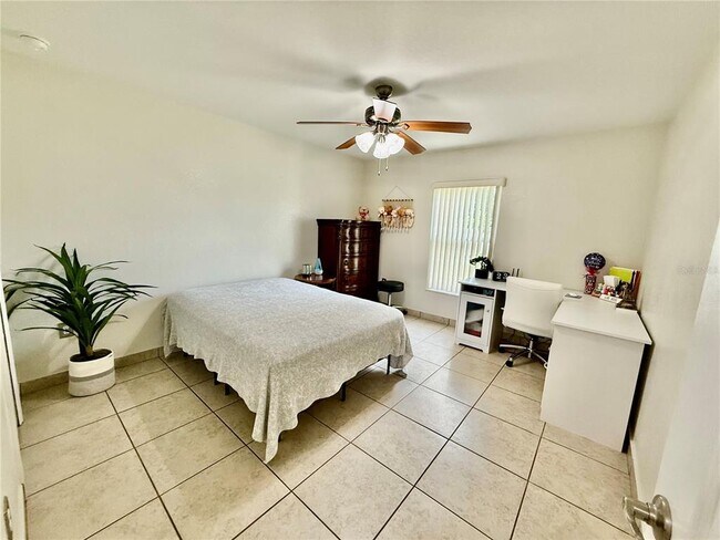 Building Photo - 6937 Minaxi Dr