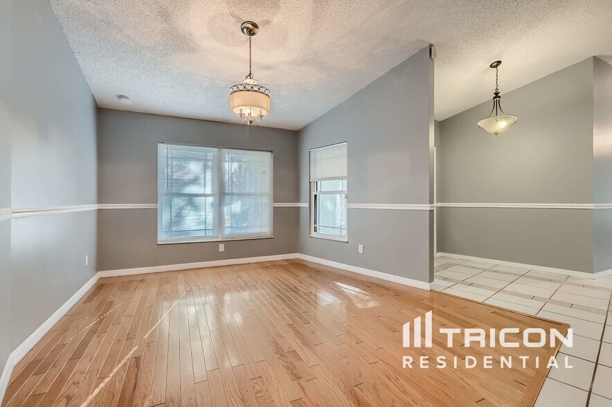Building Photo - 3906 Broomsedge Ln