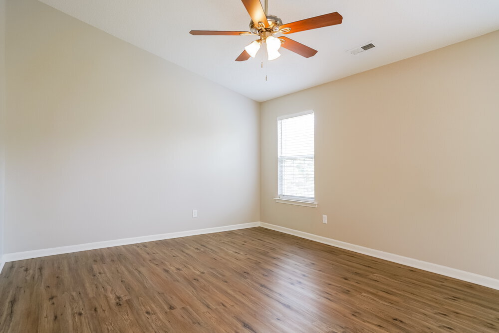 Building Photo - 5008 Marathon Ln