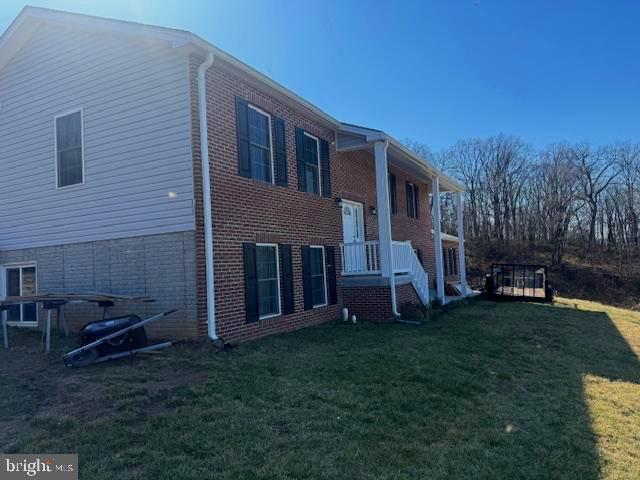 Building Photo - 1230 Elm St