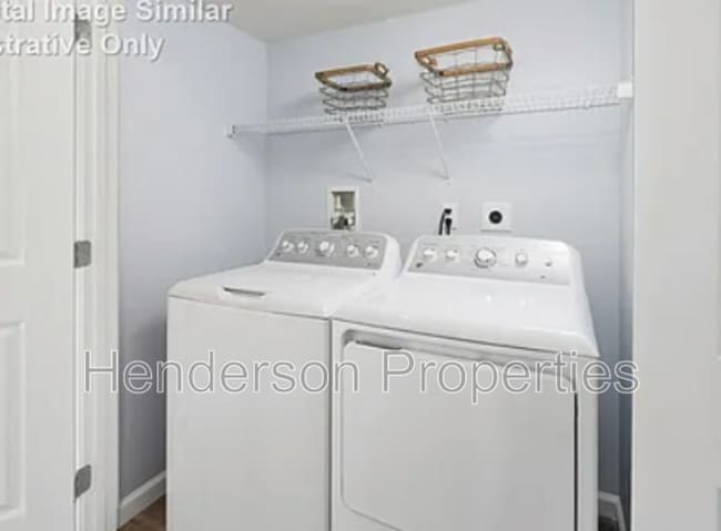 Building Photo - 6035 Cutwater Cir
