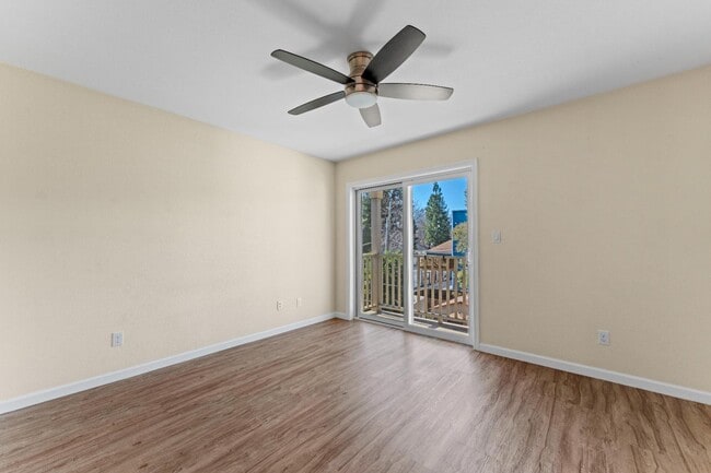 Building Photo - 510 15th St