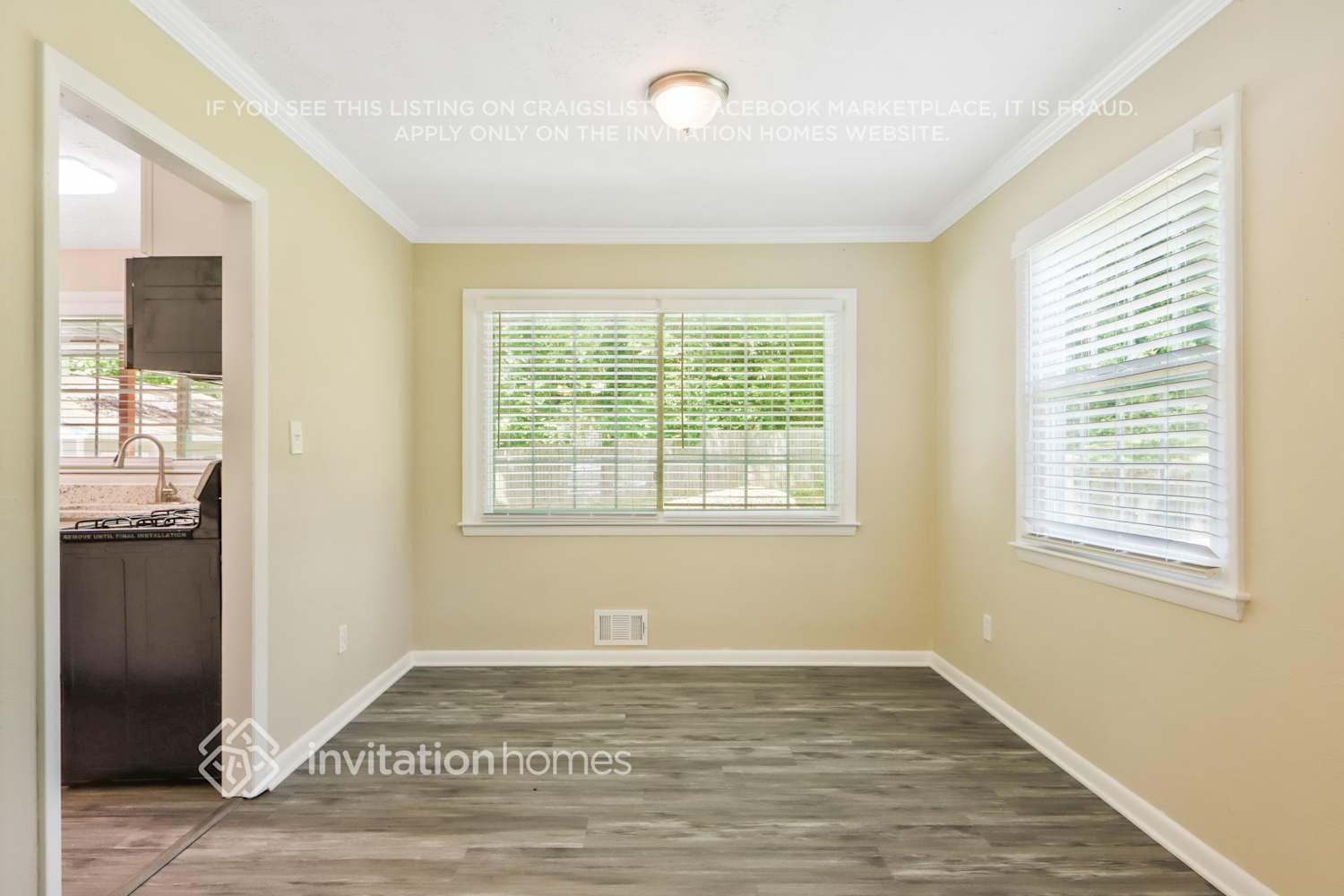 Building Photo - 5224 Avery St SW