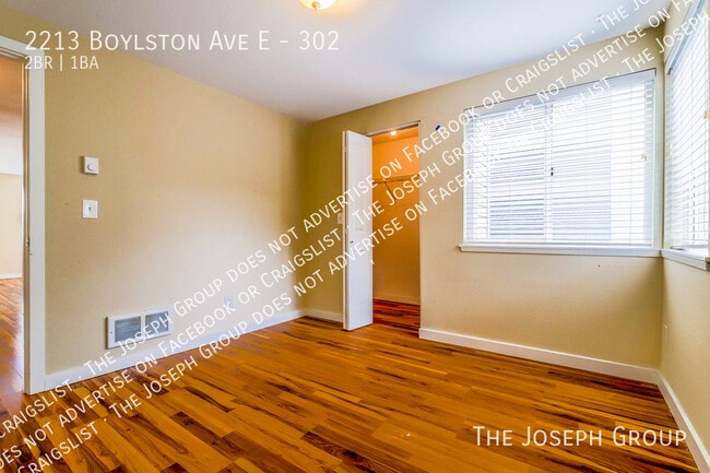 Building Photo - 2213 Boylston Ave E