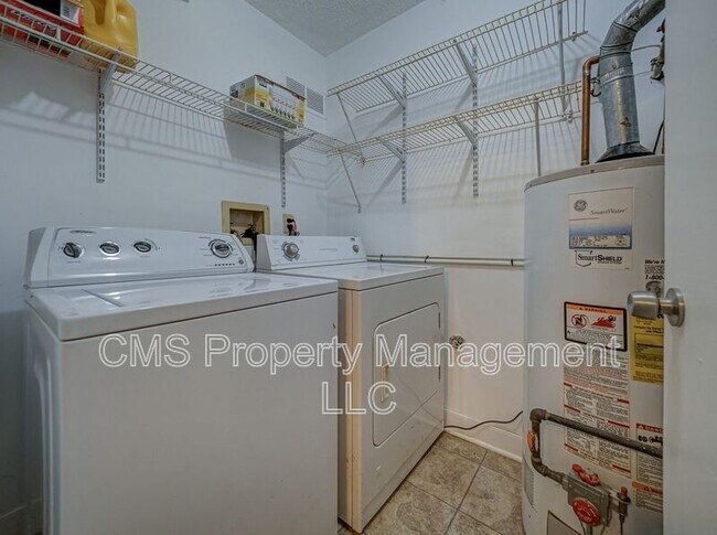 Building Photo - 19-7 Augusta Ct
